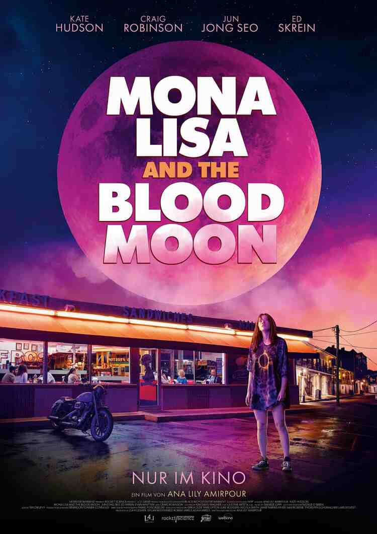 Mona Lisa and the Blood Moon