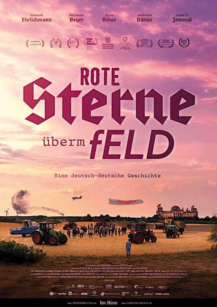 Rote Sterne überm Feld